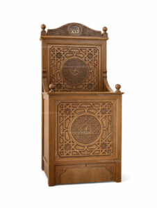 Modern Wooden Mosque Preacher Dais – Model WDS-0011 – wooden mosque mihrab detail view 1