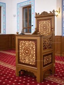 Wooden Mosque Minbar – Model WMN-0008 – wooden mosque mihrab detail view 1