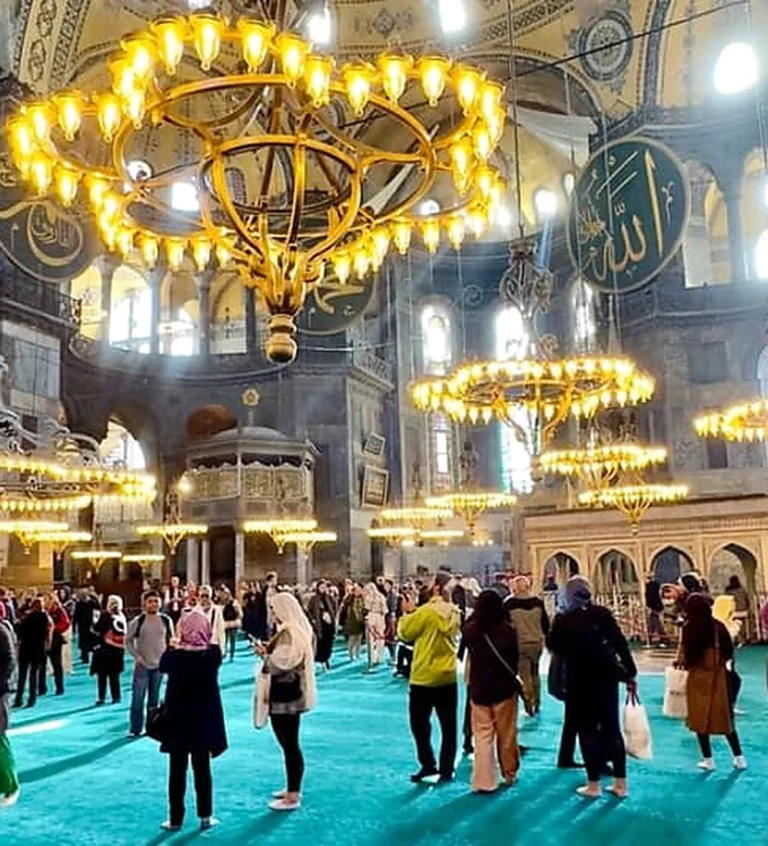 Sultanahmet Camii (Blue Mosque) mosque chandelier reference application
