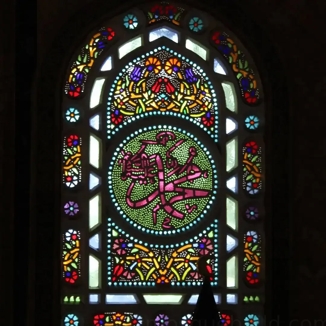 Custom Stained Glass Mosque Window – SGW-09 | MosqueBuild на заказ Витражное окно для мечети – модель SGW-09