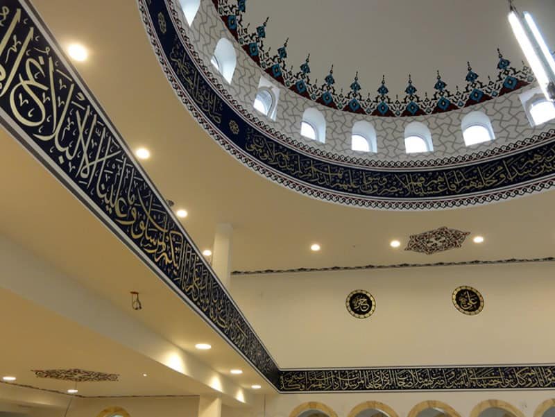 Mosque Wall and Ceiling Calligraphy – WCC-10 | MosqueBuild خط جدران وأسقف المسجد – موديل WCC-10