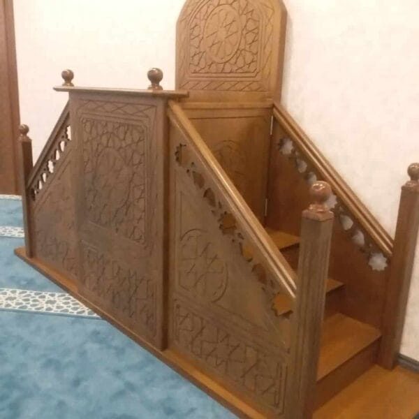 Wooden Mosque Preacher Dais – Model WDS-0005
