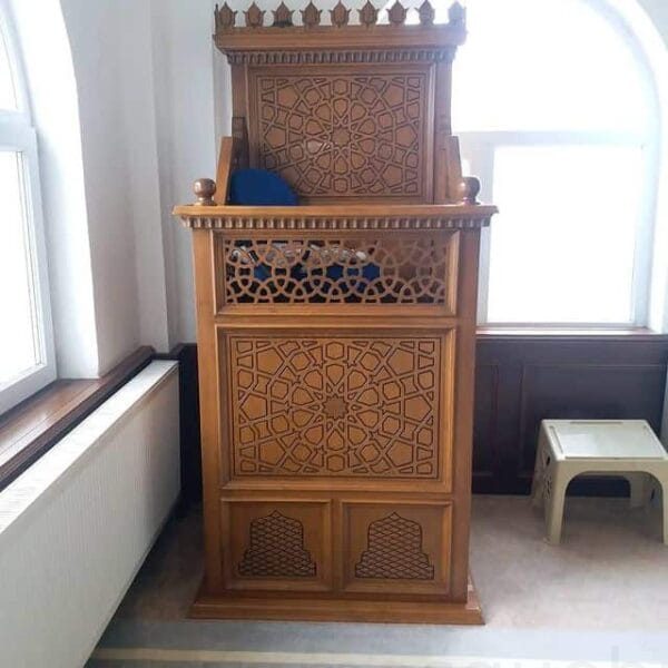 Wooden Mosque Preacher Dais – Model WDS-0006