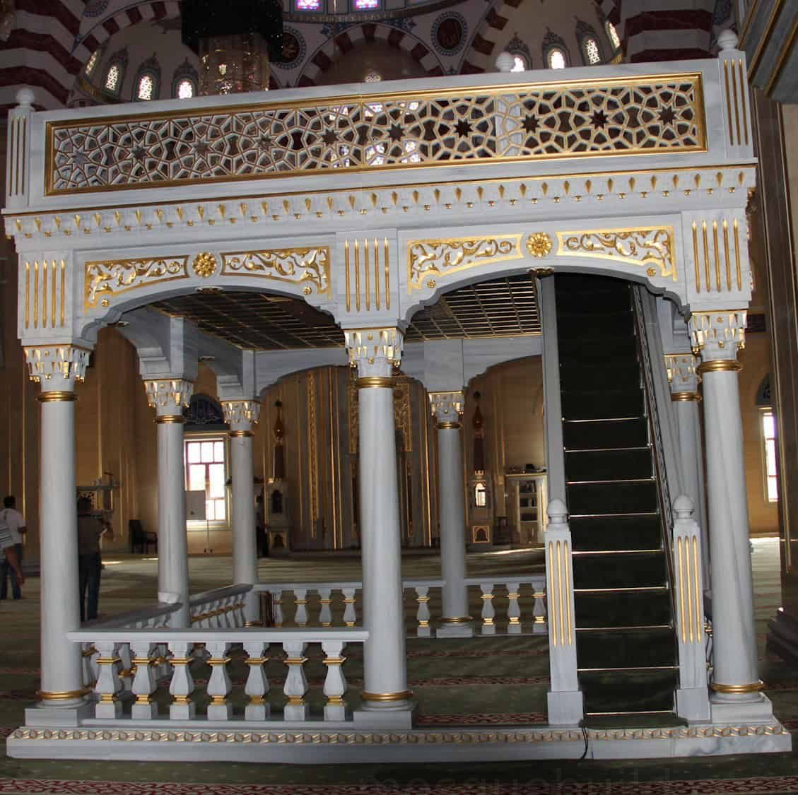 Marble Mosque Muezzin Platform – MMP-15 | MosqueBuild Plateforme de muezzin en marbre – modèle MMP-15