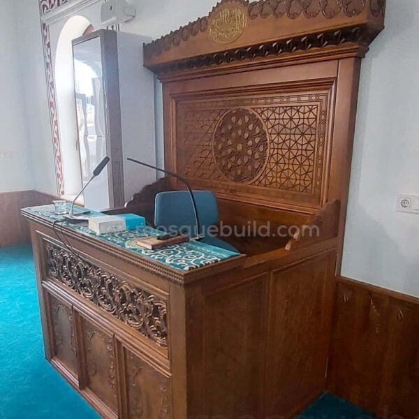 Wooden Mosque Preacher Dais – Model WDS-0008 – detail view 2