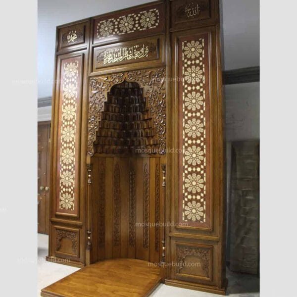 Wooden Mosque Mihrab – Model WMH-0001 – wooden mosque mihrab detail view 1