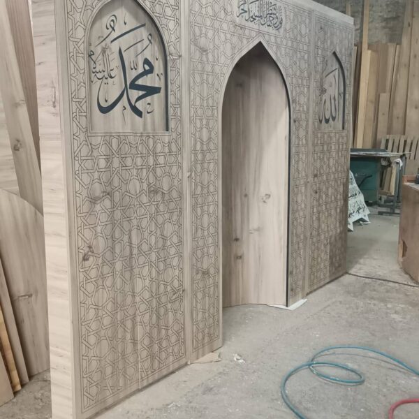 Home Prayer Room Mihrab – MDFM-02 – wooden mosque mihrab detail view 4